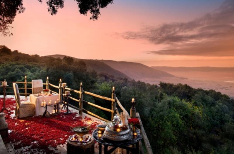 And beyond Ngorongoro Crater Lodge un hôtel en Tanzanie